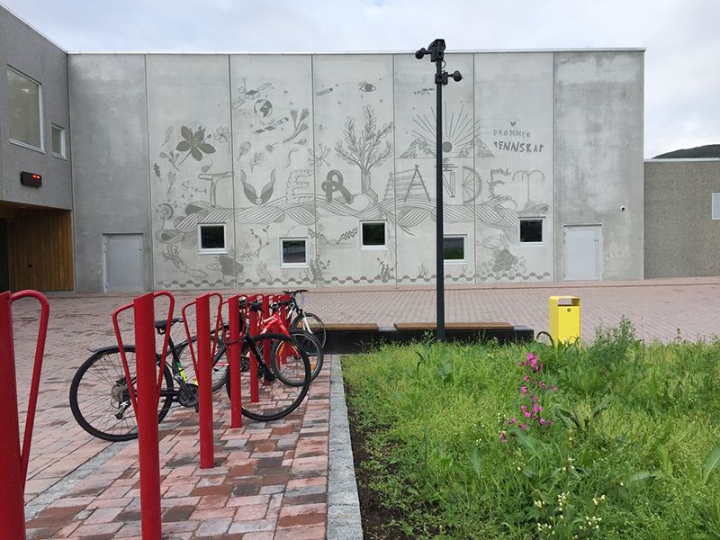 Tverlandet Skule Bodø, Tverlandet