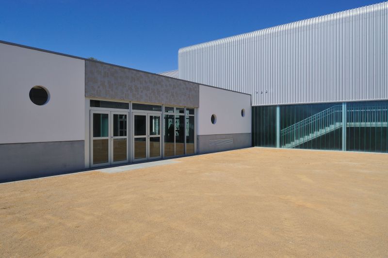 Graphic Concrete Josep Guinovart Primary School