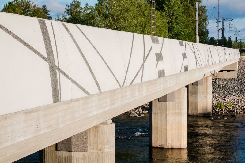 Graphic Concrete Pyhäjoki Railway Bridge